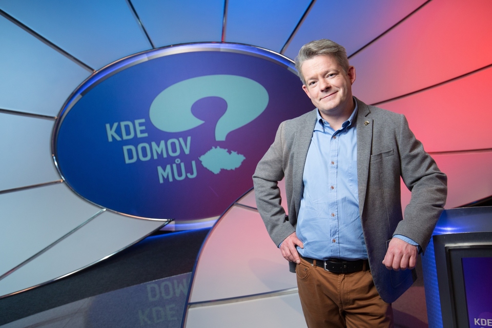 Česká televize chystá dva benefiční speciály pořadu Kde domov můj? Přihlaste se.