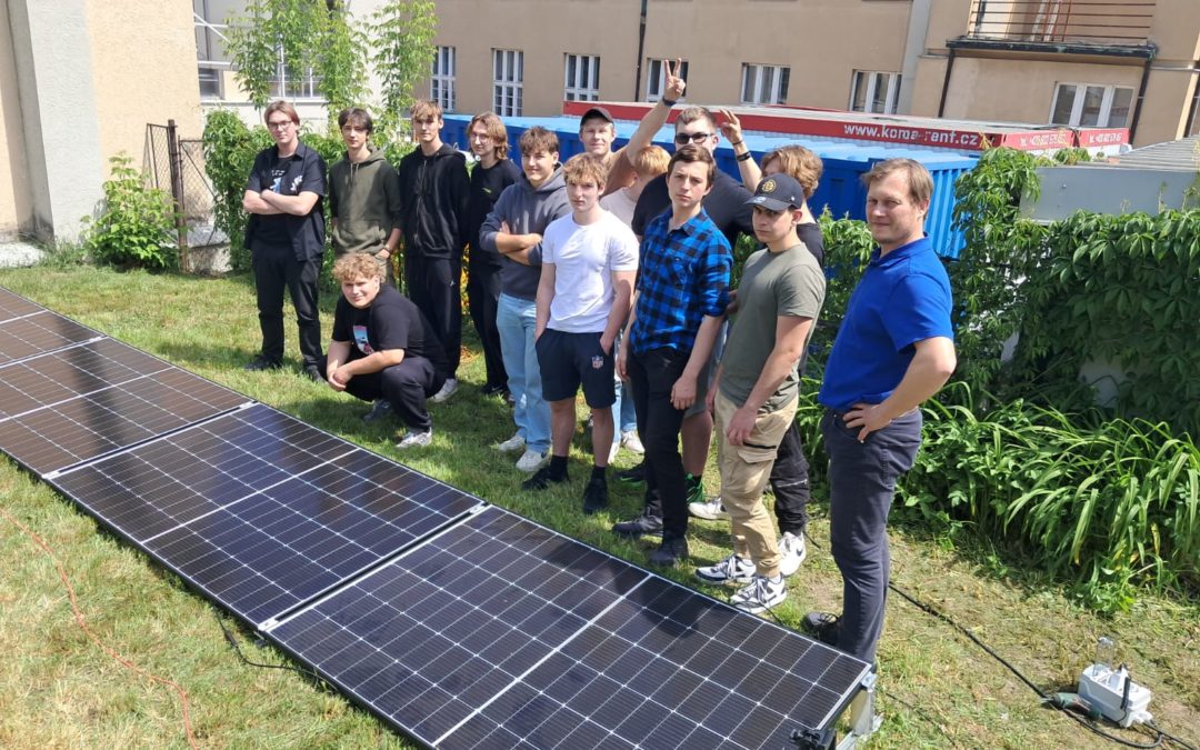 Projekt K Budoucnosti: pět let podpory mladistvých na odborných školách